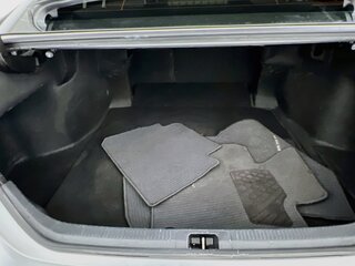 2022 Toyota Camry SE — photo 31