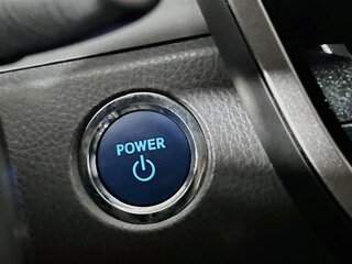 2022 Toyota Camry SE — photo 20