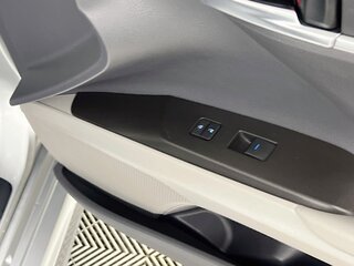2022 Toyota Camry SE — photo 29
