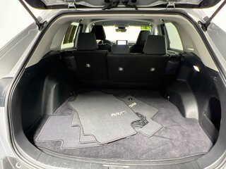 2025 Toyota Rav4 LE — photo 30
