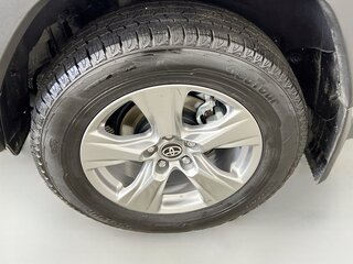 2025 Toyota Rav4 LE — photo 11