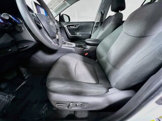 2024 Toyota Rav4 XLE — photo 12