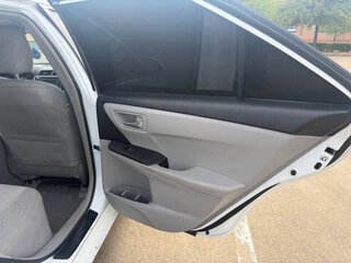 2016 Toyota Camry LE — photo 26