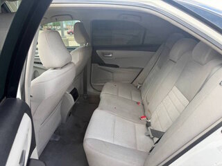 2016 Toyota Camry LE — photo 20