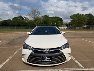 2016 Toyota Camry LE — photo 2