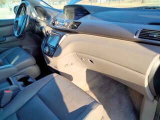 2015 Honda Odyssey EX-L — photo 18