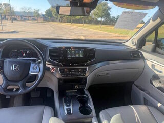 2022 Honda Pilot SE — photo 16