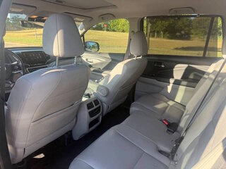 2022 Honda Pilot SE — photo 15