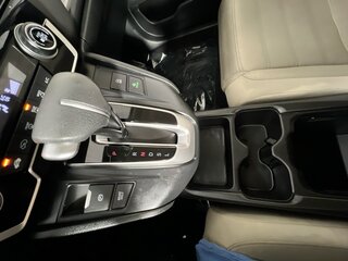 2021 Honda CR-V LX — photo 21