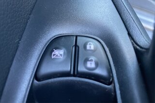 2020 Nissan Rogue S — photo 28