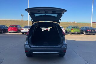 2020 Nissan Rogue S — photo 12