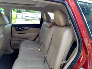 2016 Nissan Rogue SL — photo 12