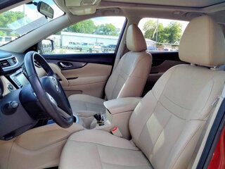 2016 Nissan Rogue SL — photo 10