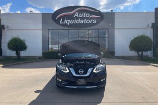 2017 Nissan Rogue SV — photo 11