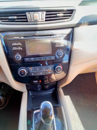 2017 Nissan Rogue S — photo 16
