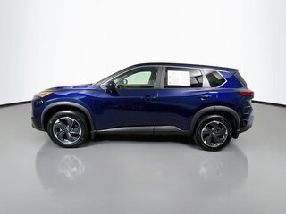 2024 Nissan Rogue SV — photo 6