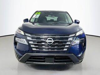 2024 Nissan Rogue SV — photo 8