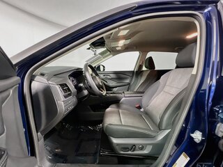 2024 Nissan Rogue SV — photo 12