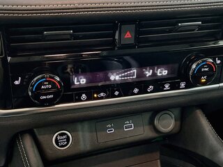 2023 Nissan Rogue SL — photo 23