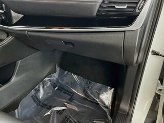 2023 Nissan Rogue SL — photo 32