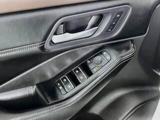 2023 Nissan Rogue SL — photo 14