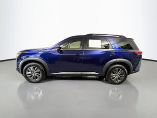 2022 Nissan Pathfinder SV — photo 6