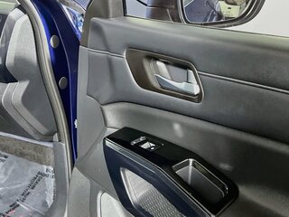 2022 Nissan Pathfinder SV — photo 29
