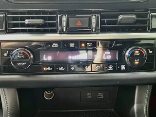 2022 Nissan Pathfinder SV — photo 23