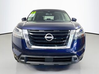 2022 Nissan Pathfinder SV — photo 8