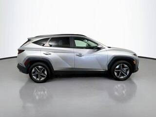 2025 Hyundai Tucson SEL — photo 2