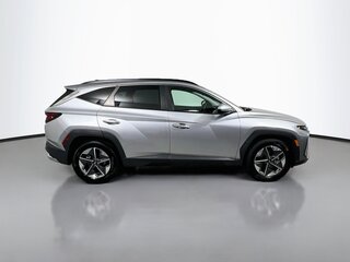 2025 Hyundai Tucson SEL — photo 2