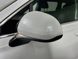 2020 Hyundai Santa Fe SE — photo 10