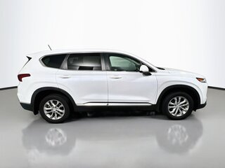 2020 Hyundai Santa Fe SE — photo 2