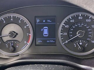 2020 Hyundai Santa Fe SE — photo 19