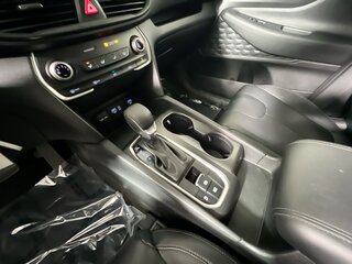 2020 Hyundai Santa Fe SE — photo 21