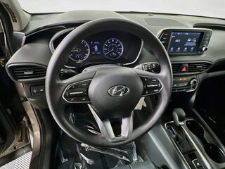 2020 Hyundai Santa Fe SE — photo 15