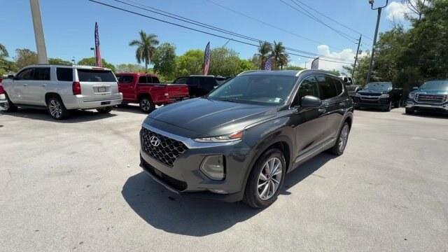 Hyundai Santa Fe SEL 2020