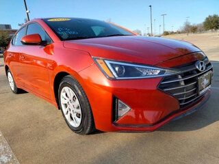 2020 Hyundai Elantra SE — photo 3