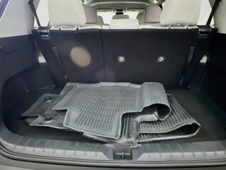 2025 Toyota Grand Highlander LE — photo 31