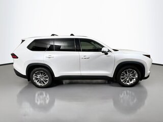 2025 Toyota Grand Highlander Platinum — photo 2