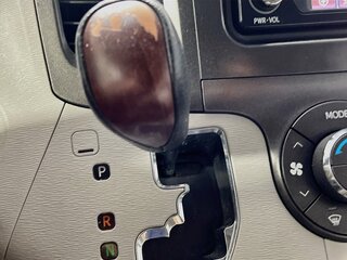 2013 Toyota Sienna Limited — photo 21