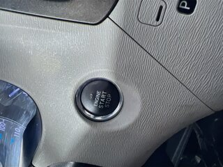 2013 Toyota Sienna Limited — photo 20
