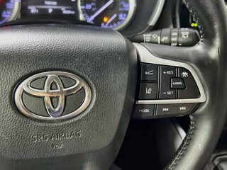 2022 Toyota Highlander Limited — photo 17