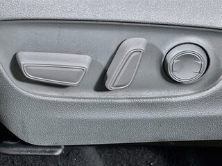 2022 Toyota Highlander Limited — photo 13
