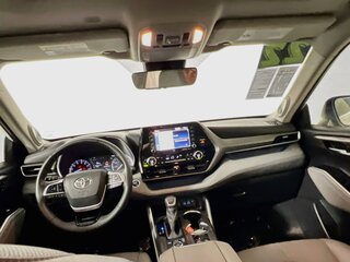 2022 Toyota Highlander Limited — photo 27