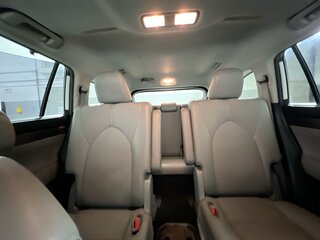 2022 Toyota Highlander Limited — photo 30