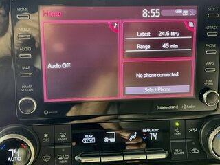 2022 Toyota Highlander XLE — photo 24