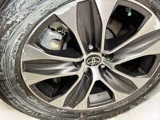 2022 Toyota Highlander XLE — photo 11