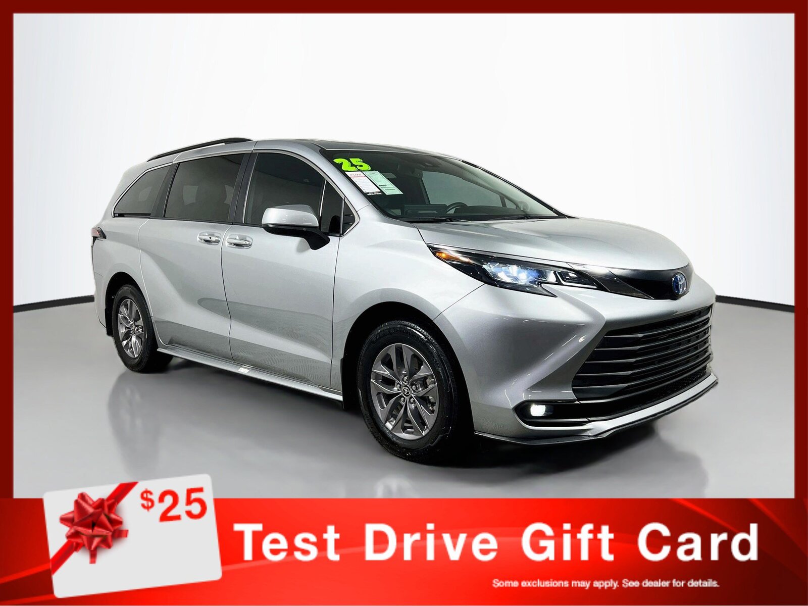 2025 Toyota Sienna XLE