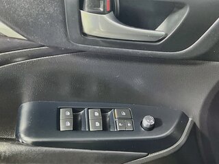 2018 Toyota Highlander SE — photo 14